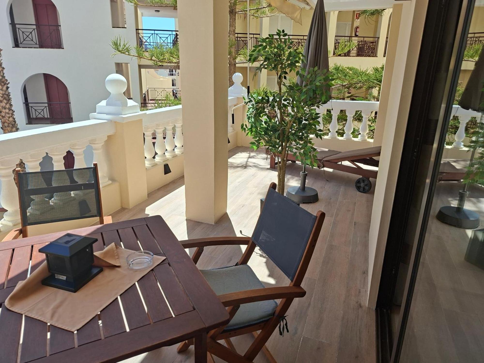 Nice 1 Bedroom Apartment Los Cristianos ロスクリスティアーノス エクステリア 写真