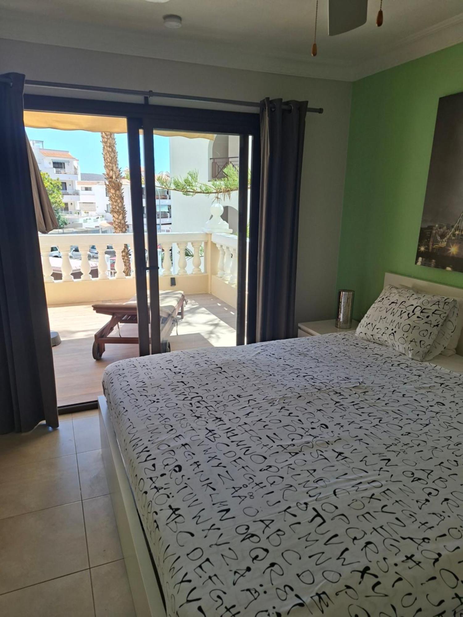 Nice 1 Bedroom Apartment Los Cristianos ロスクリスティアーノス エクステリア 写真