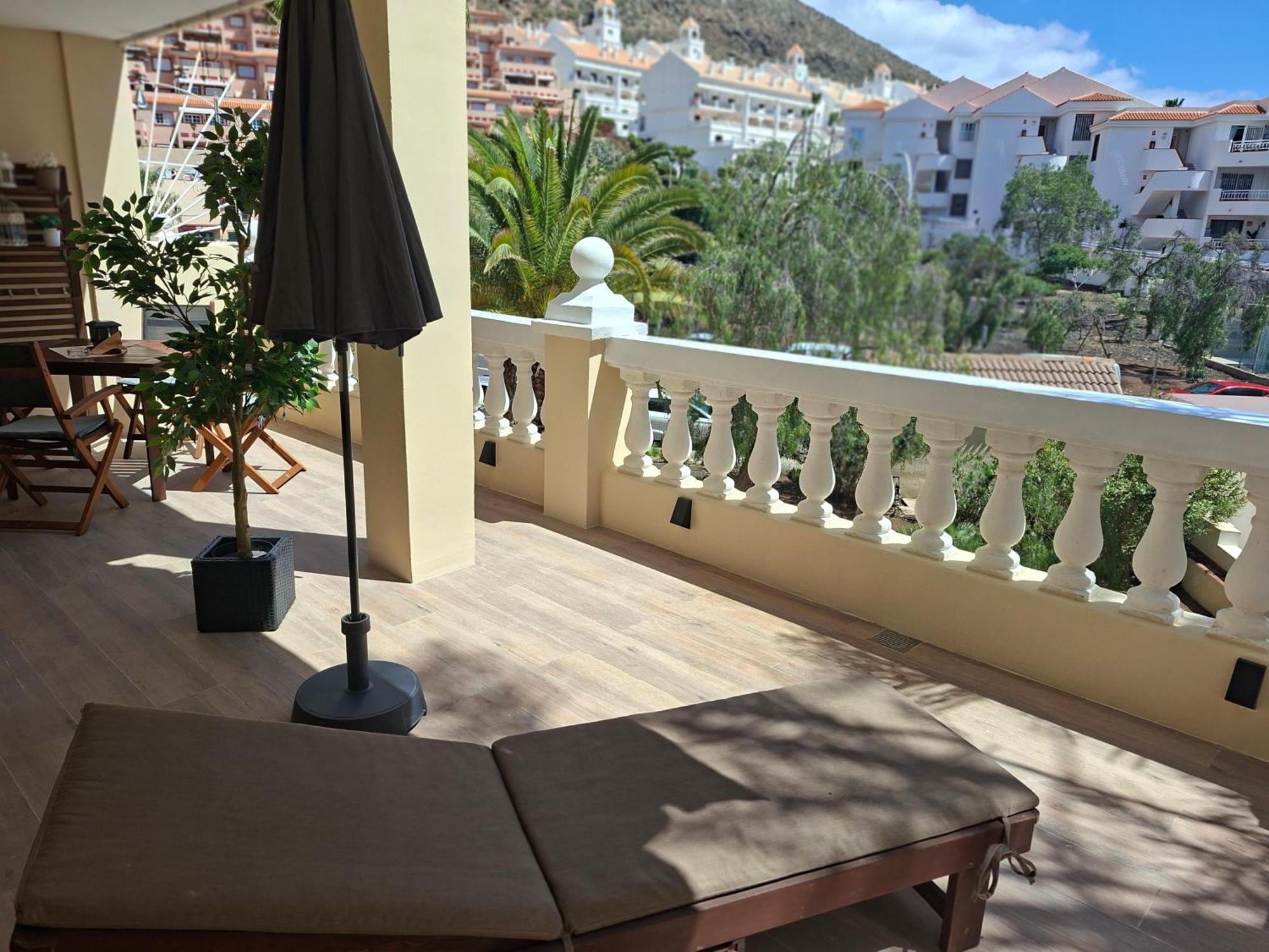 Nice 1 Bedroom Apartment Los Cristianos ロスクリスティアーノス エクステリア 写真